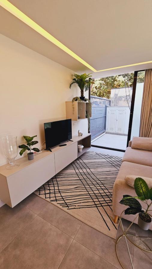 Nogalera Quintessence Apartment With Private Parking By Namaste Elite Τορρεμολίνος Εξωτερικό φωτογραφία