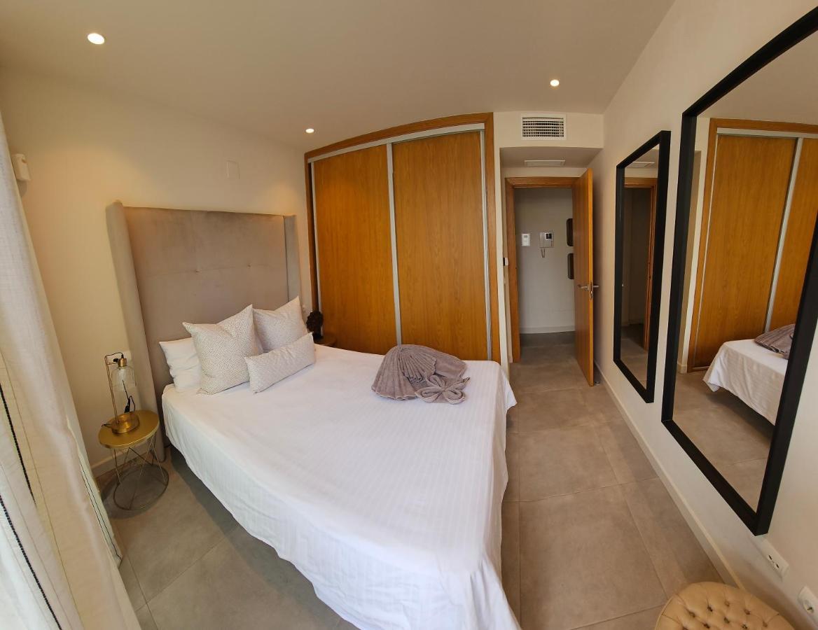 Nogalera Quintessence Apartment With Private Parking By Namaste Elite Τορρεμολίνος Εξωτερικό φωτογραφία